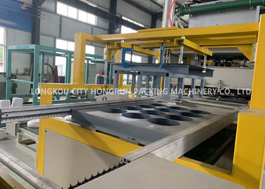 CE SGS Take Away Food Box Making Machine Vacuum Forming And Cutting